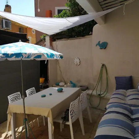 Maison De Village La Bastide Carqueiranne